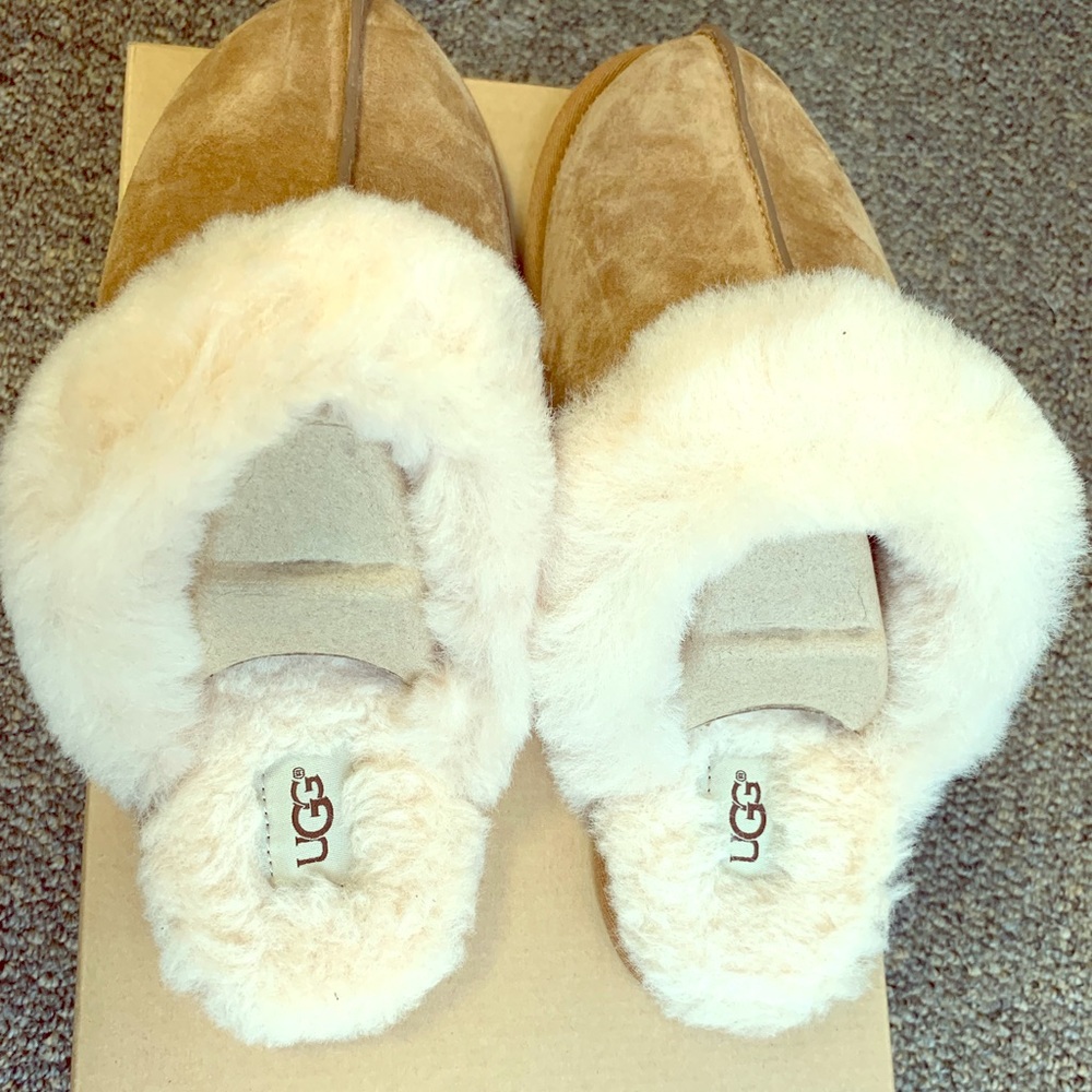 UGG Slippers Scuffette II Slipper Womens 10